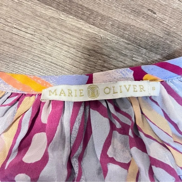 Marie‎ Oliver EUC 100% Silk Long Sleeve Blouse Size S - Picture 5 of 8